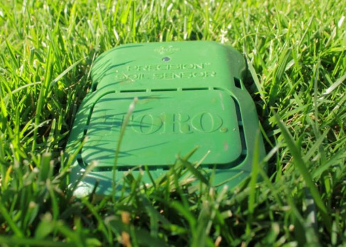 How Do Toro Precision Soil Sensors Enhance Irrigation Efficiency?